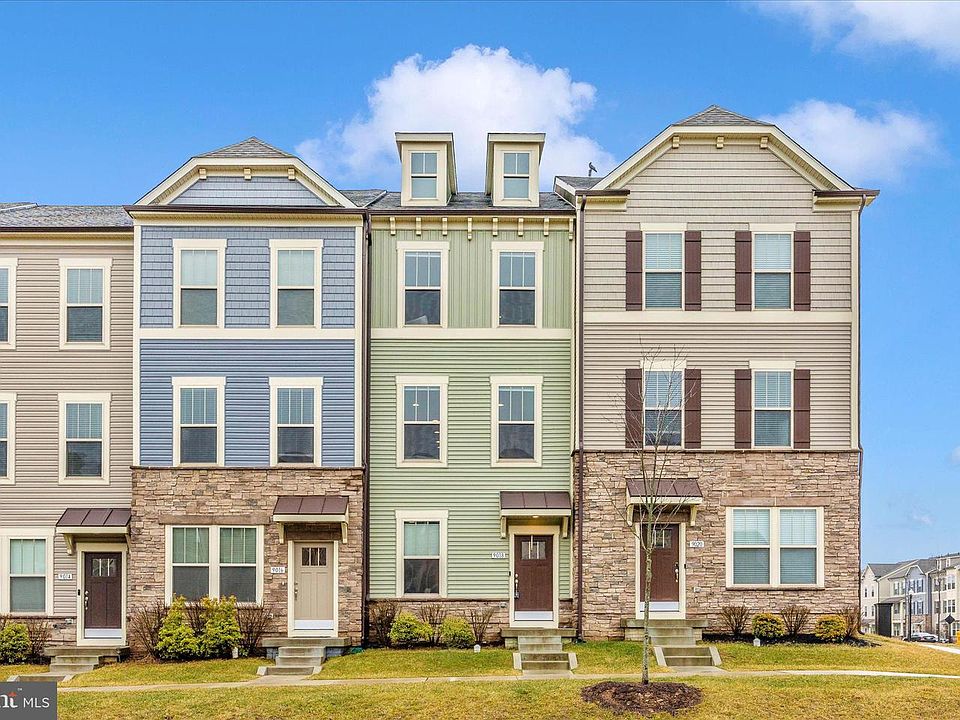 1st image of 9018 Shady Pines Dr
