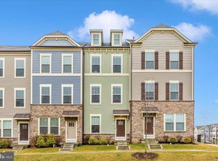 9018 Shady Pines Dr, Urbana, MD 21704