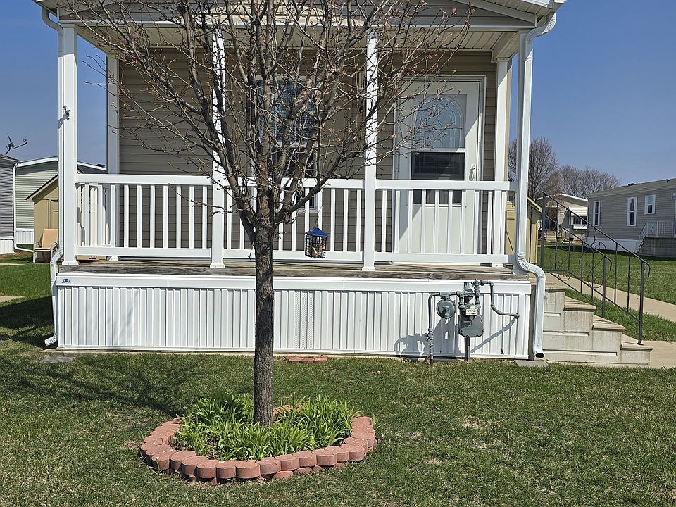 1st image of 646 Aspen Dr #385
