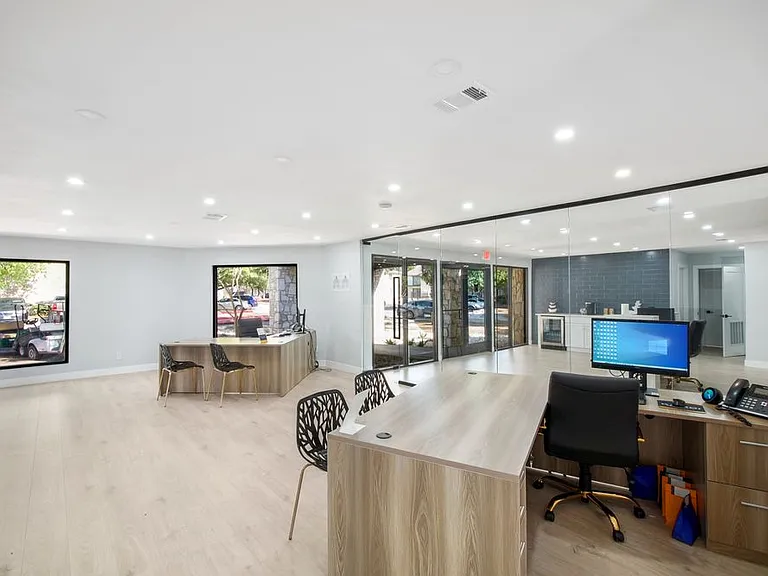 Highland Ridge — Photo 10