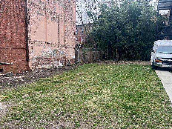 3rd image of 35 Johnston Street