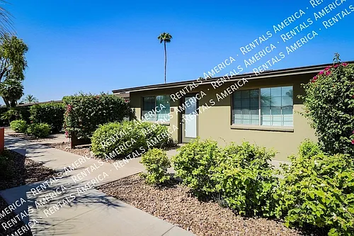 1850 E Maryland Ave #7 Photo 1