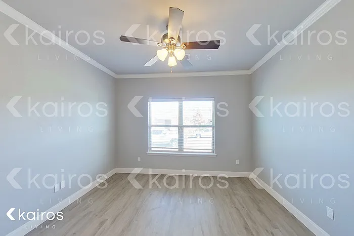 7308 Mosley St — Photo 12