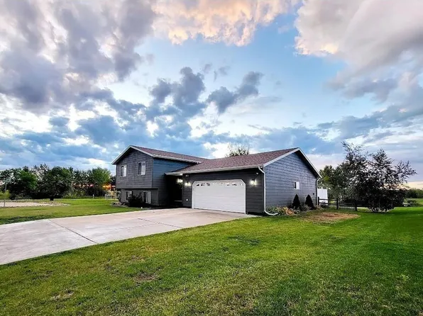 232 Ruhe Ln, Rapid City, SD 57701