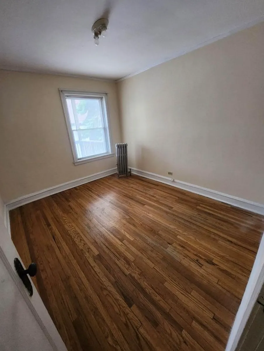 Building Photo - 3007 N Francisco Ave #3