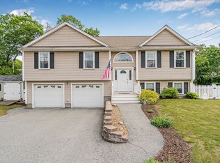 15 King St, Wilmington, MA 01887