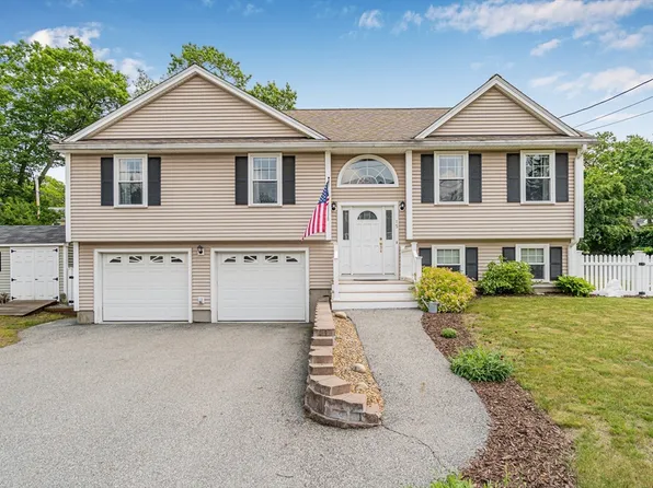 15 King St, Wilmington, MA 01887