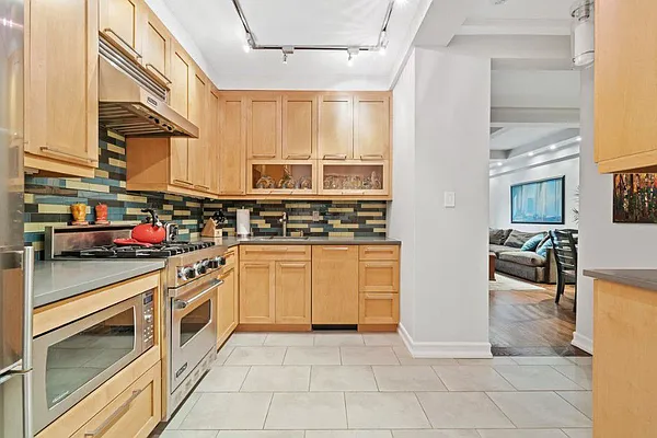 Sold by Mont Sky Real Estate | media 3