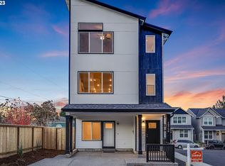 19724 SW Brandy Ln, Beaverton, OR 97007