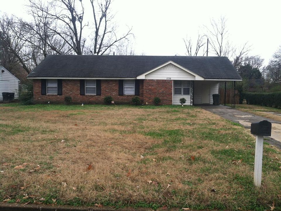1st image of 1739 Oakwood Dr