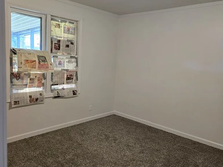 1143 Saint Rose Ln — Photo 17
