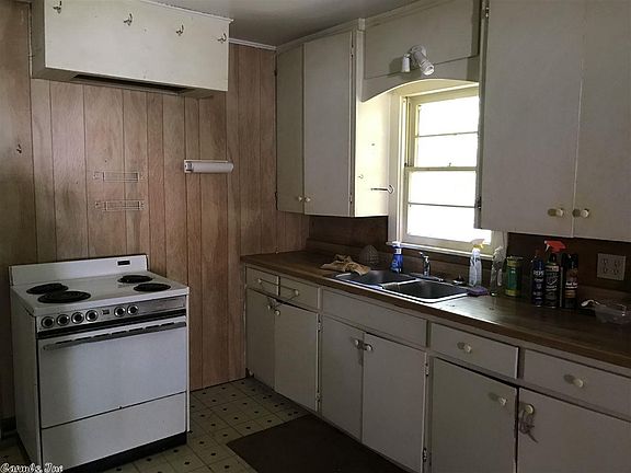 4th image of 529 Piermont Dr