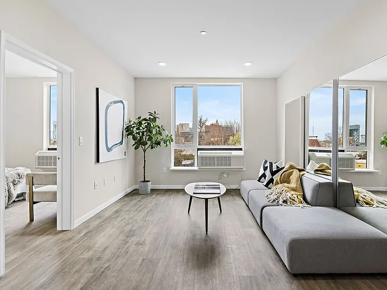 9-11 Clark St #201 — Photo 10
