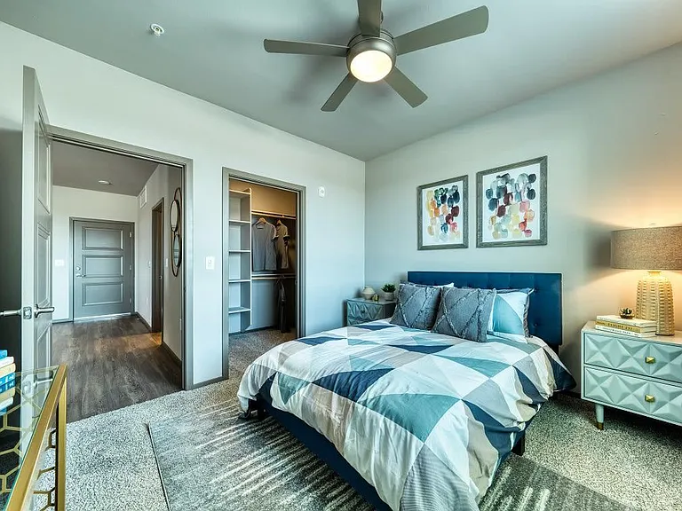 Cuvee Apartments — Photo 15