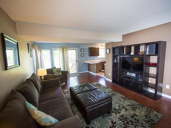5th image of 5911 Cape Coral Ln