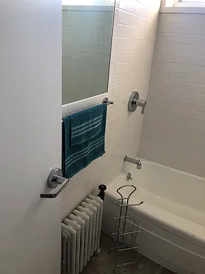 Rented by Astir Realty LLC | media 36