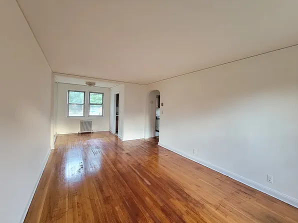 29-16 149th Street image 3 of 7