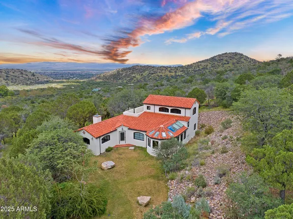 68 E FOLKLORE Trail, Hereford, AZ 85615