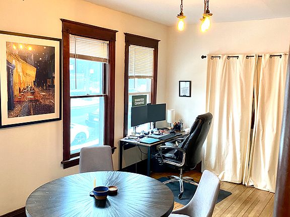 2nd image of 2201 Harriet Ave APT 1