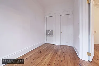 Rented by ZealEstate Group Inc