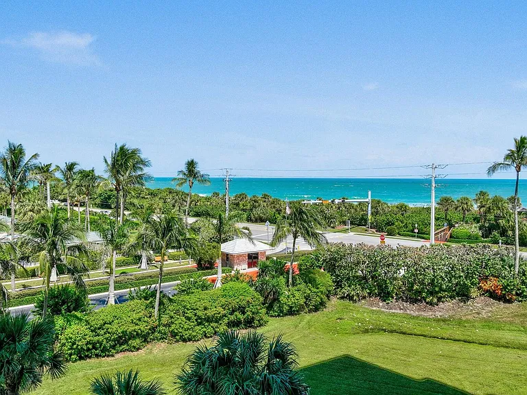 5047 N Highway A1A #404 — Photo 2