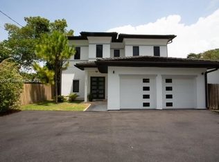 6375 SW 27th St, Miami, FL 33155