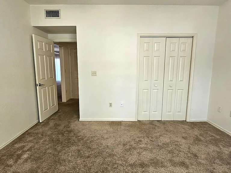 6025 Chardonnay Ln #1-102 — Photo 17