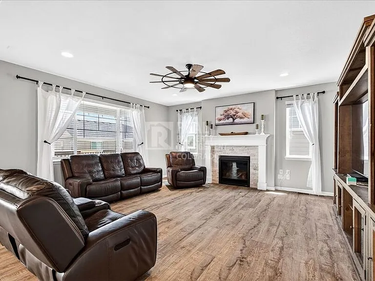 5176 Ditmars Trl — Photo 9