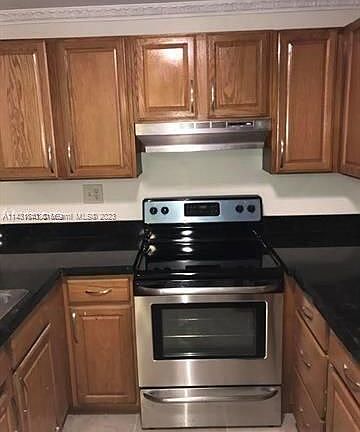3rd image of 4304 NW 9th Ave APT 1-2D