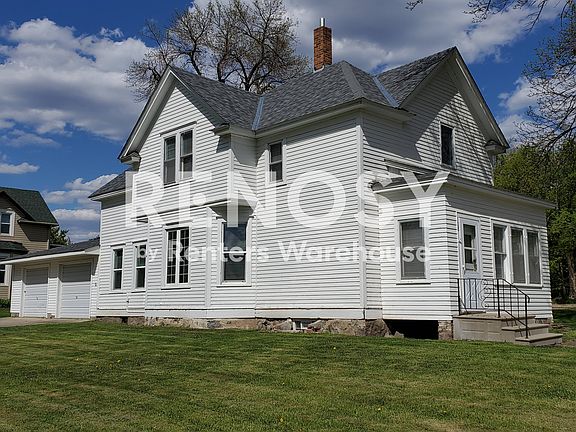 2nd image of 108 W 3rd St Unit A
