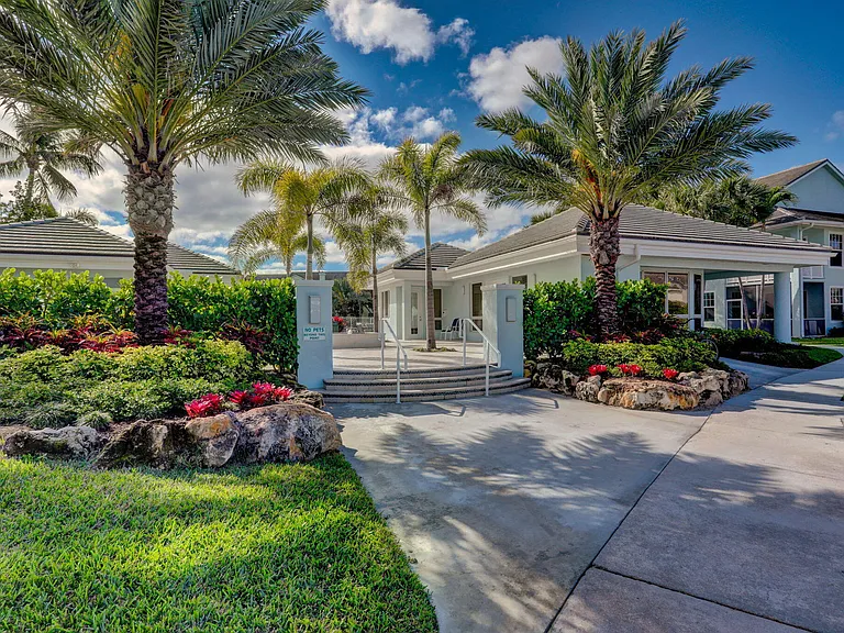 3069 Mainsail Cir — Photo 35