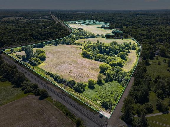 3rd image of 0 Fahrner Rd