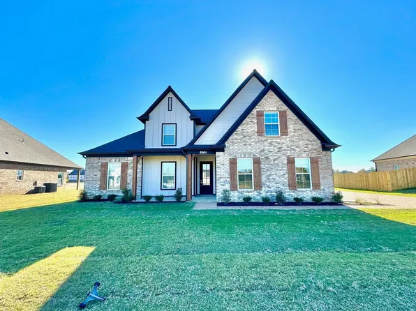 5301 Douglas Dr, Olive Branch, MS 38654
