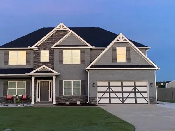 4 Peacock Moss Ct, Kathleen, GA 31047