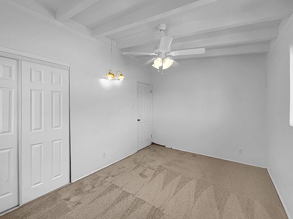 5th image of 1103 Betts St NE