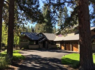 19394 Green Lakes Loop, Bend, OR 97702