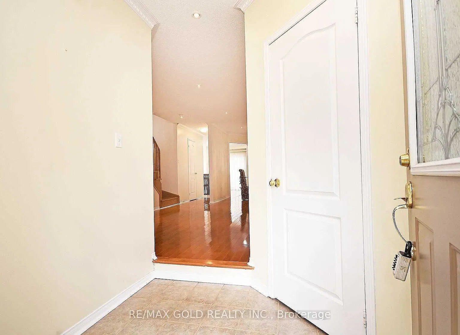 3 bed, $3,400 — Photo 2