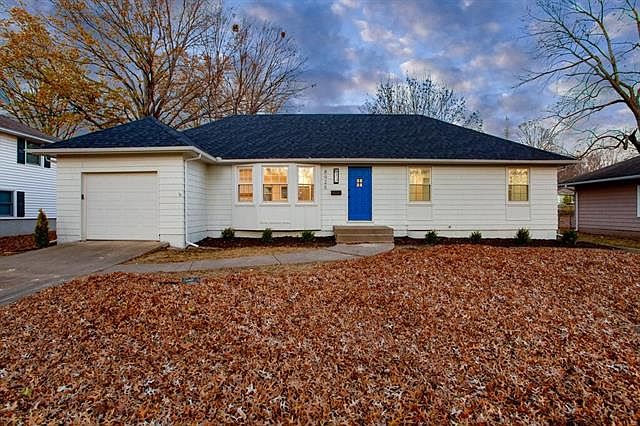 1st image of 8925 Conser Dr