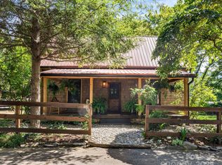 362 S Spring St, Hot Springs, NC 28743