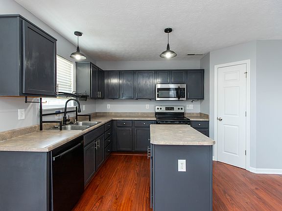5th image of 1324 Niagara Ln