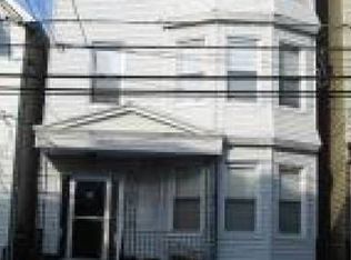 90 Garrison St, Newark, NJ 07105