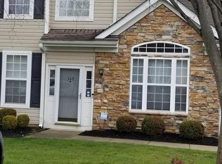 140 Shinnecock Dr, Manalapan, NJ 07726