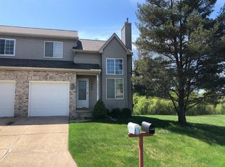 1207 Eagles Point Ct #10, East Lansing, MI