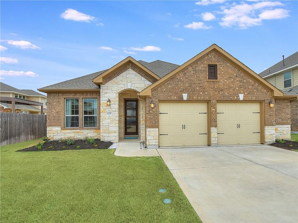 1st image of 20717 Gray Heron Ln