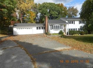5 Country Way, Danbury, CT 06811