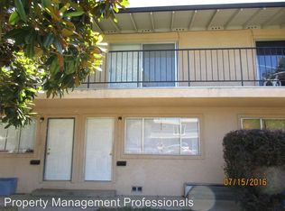 711 SE 9th St, Grants Pass, OR