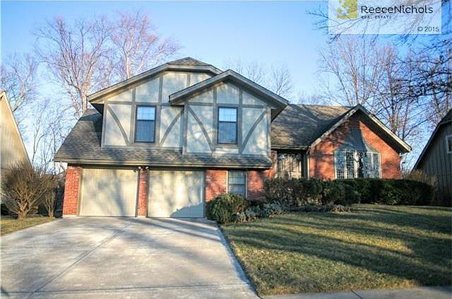 1st image of 603 Camelot Dr