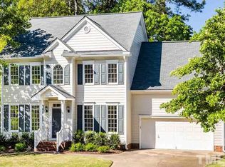 110 Chancellors Ridge Ct, Cary, NC 27513