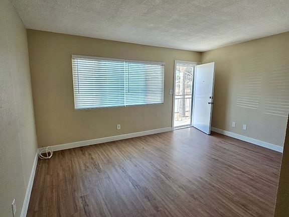 3rd image of 690-714 Pennsylvania Ave #710