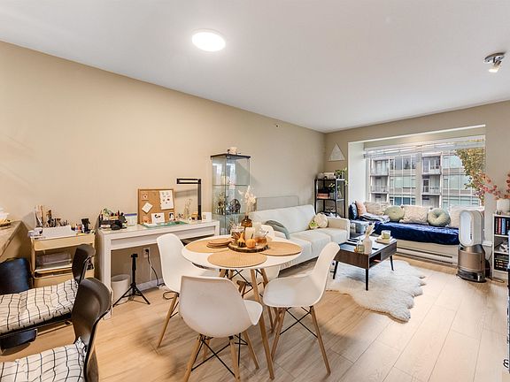 3rd image of 5000 Imperial St #307